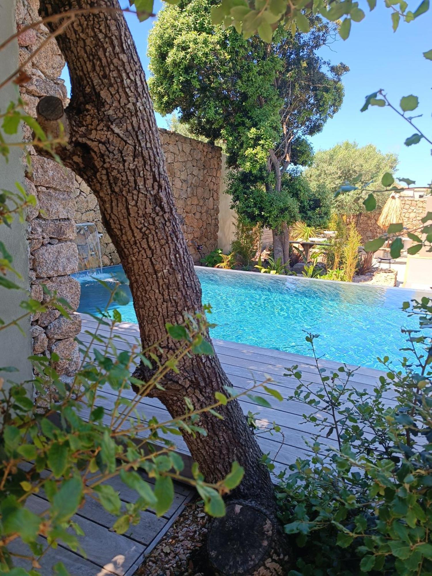 Hotel Les Suites Du Maquis Bonifacio  Buitenkant foto